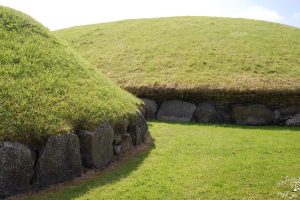 The main mound surrounded by its cluster of smaller satellite tombs