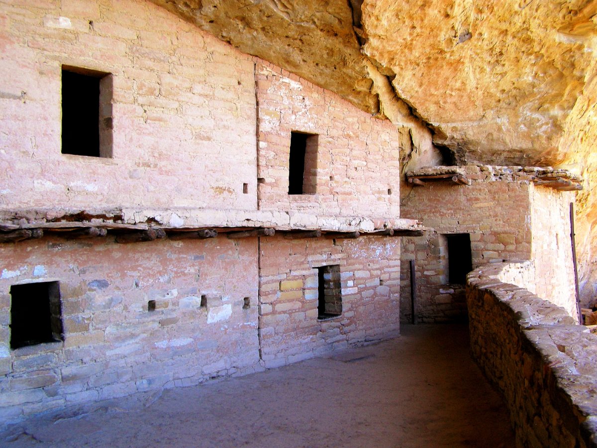 Balcony House cliff dwelling structure at Mesa Verde National Park