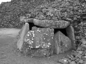 Close detail of the carefully laid drystone walling of the Barnenez cairn