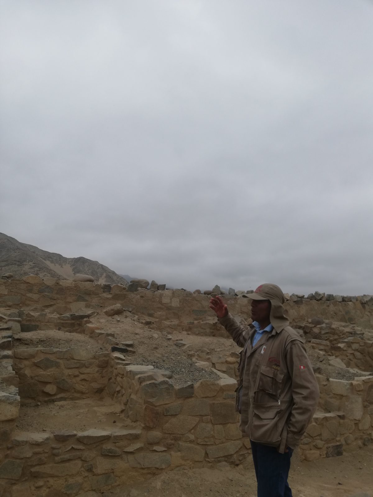 Small chambers surrounding the amphitheater at Caral