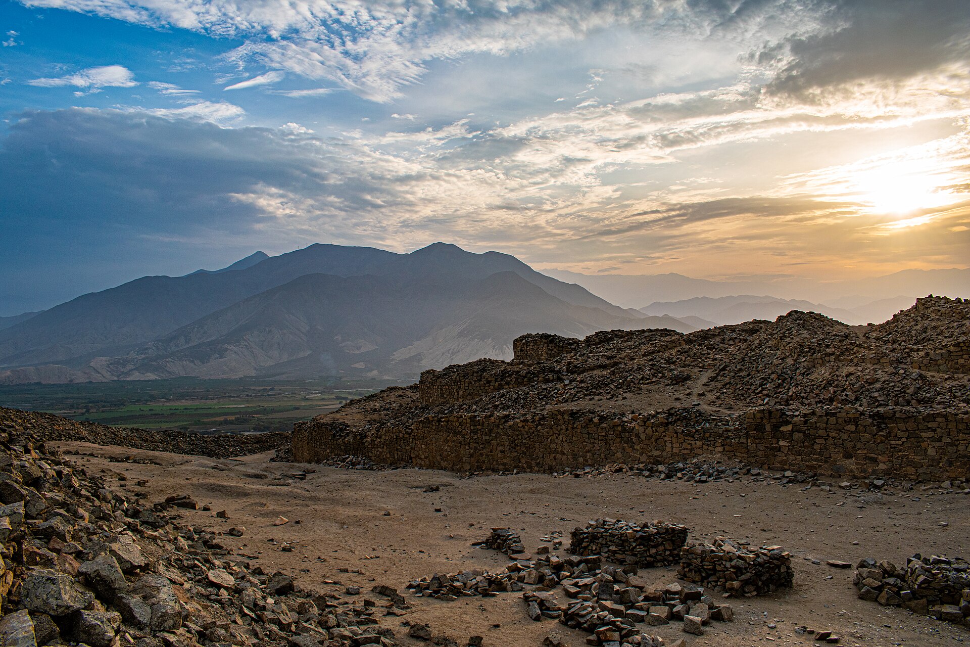 The fortified temple on its hilltop, part of the wider Chankillo complex that surrounded the observatory.