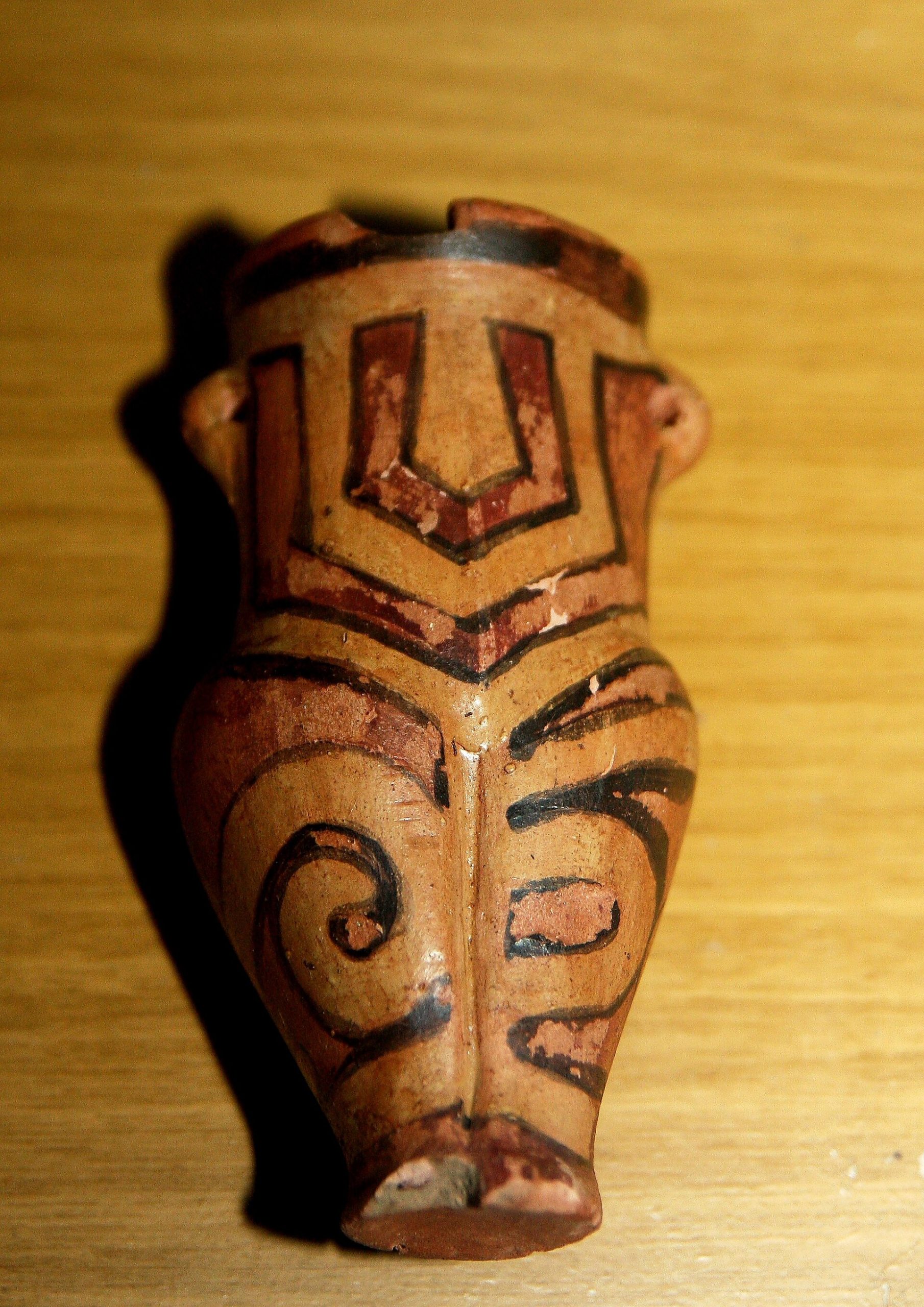 An anthropomorphic Cucuteni-Trypillia figurine, one of thousands the culture produced.