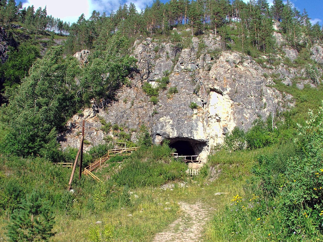 Денисова пещера: Солонешенский район, Алтайский край