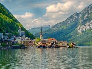 Lakeside houses Hallstatt