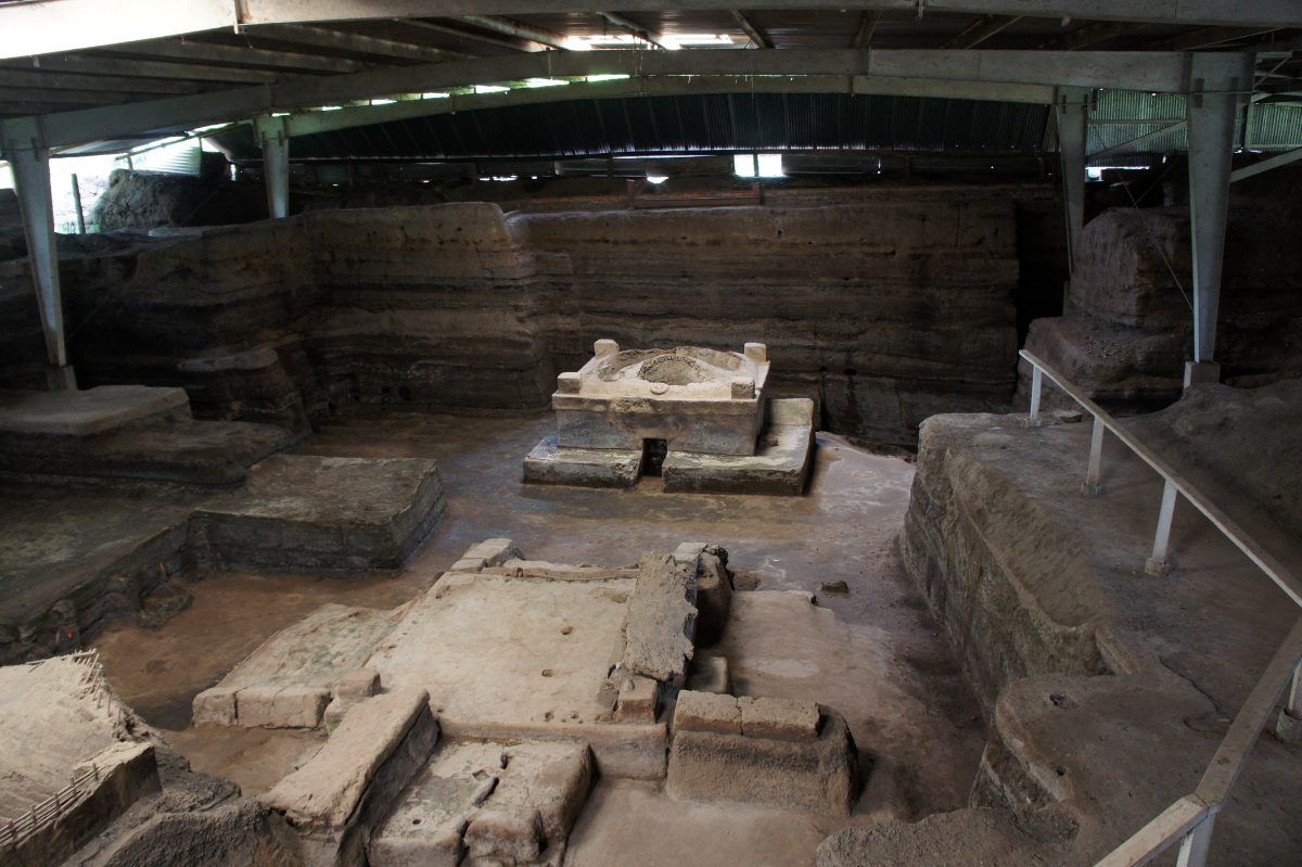 Wide angle view of the communal sweat bath structure at Joya de Ceren