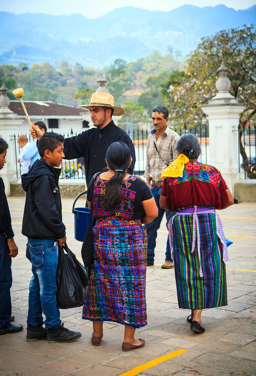 Highland Guatemalan people at work