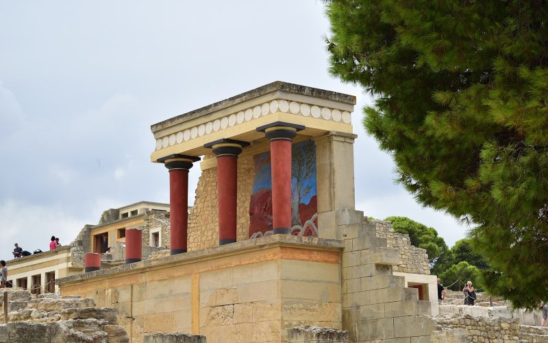 Knossos palace