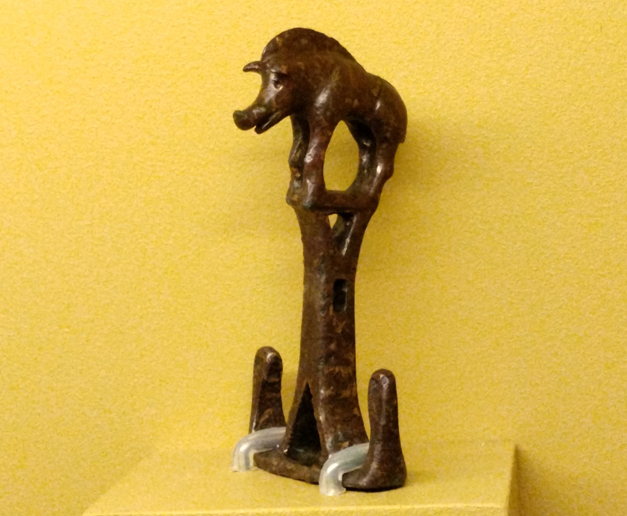 A bronze boar figurine of the Lchashen-Metsamor culture