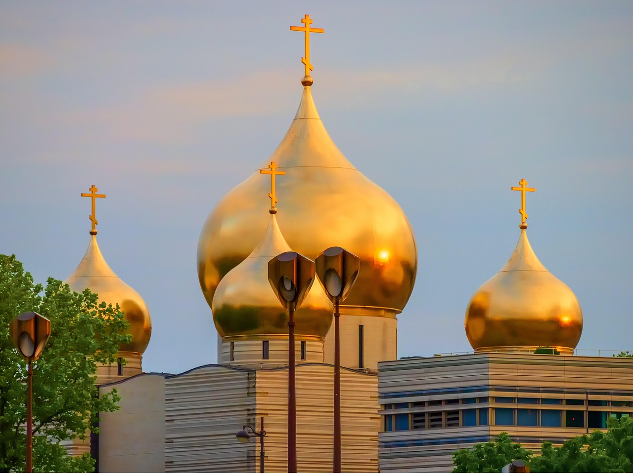 The golden domes of the Orthodox faith of the Mordvins
