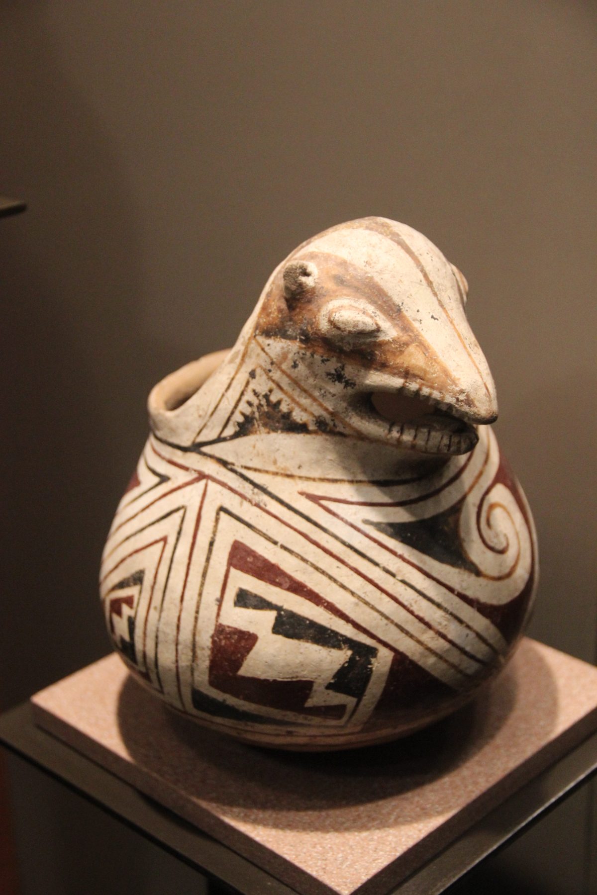 Painted pottery vessel of the Paquime culture from Casas Grandes
