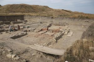 Phanagoria, ruins of Synagogue -02.jpg