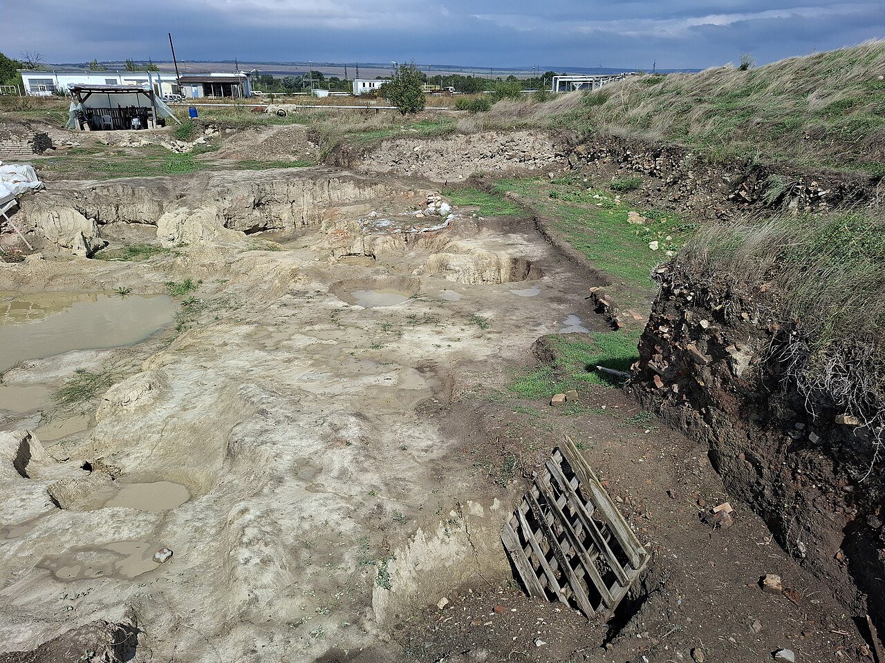 Solnitsata, Bulgaria: prehistoric salt production, 5500 - 4200 B.C.