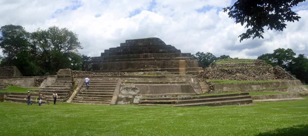 View of the Tazumal pyramid and surrounding plaza