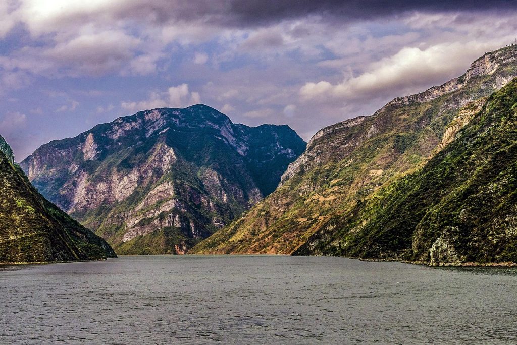 Farming the slopes and river valleys sustained old Tujia life.