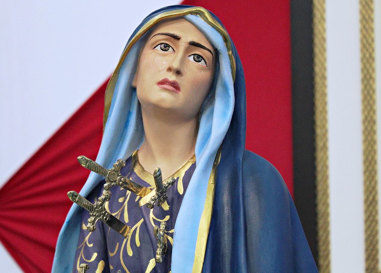 Catholic religious image blended with Maya devotion