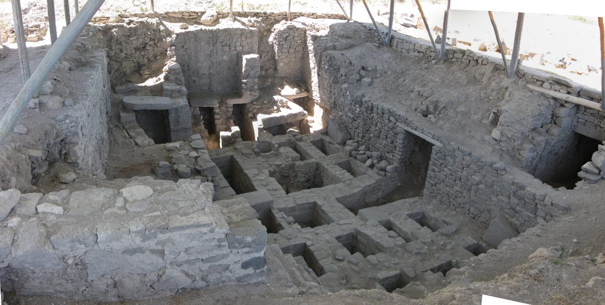 Stone tomb structure at the Wari ruins near Ayacucho