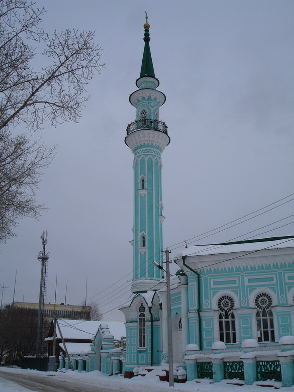 The minaret of a Tatar mosque in Kazan, reflecting the Sunni Islam of the Tatars