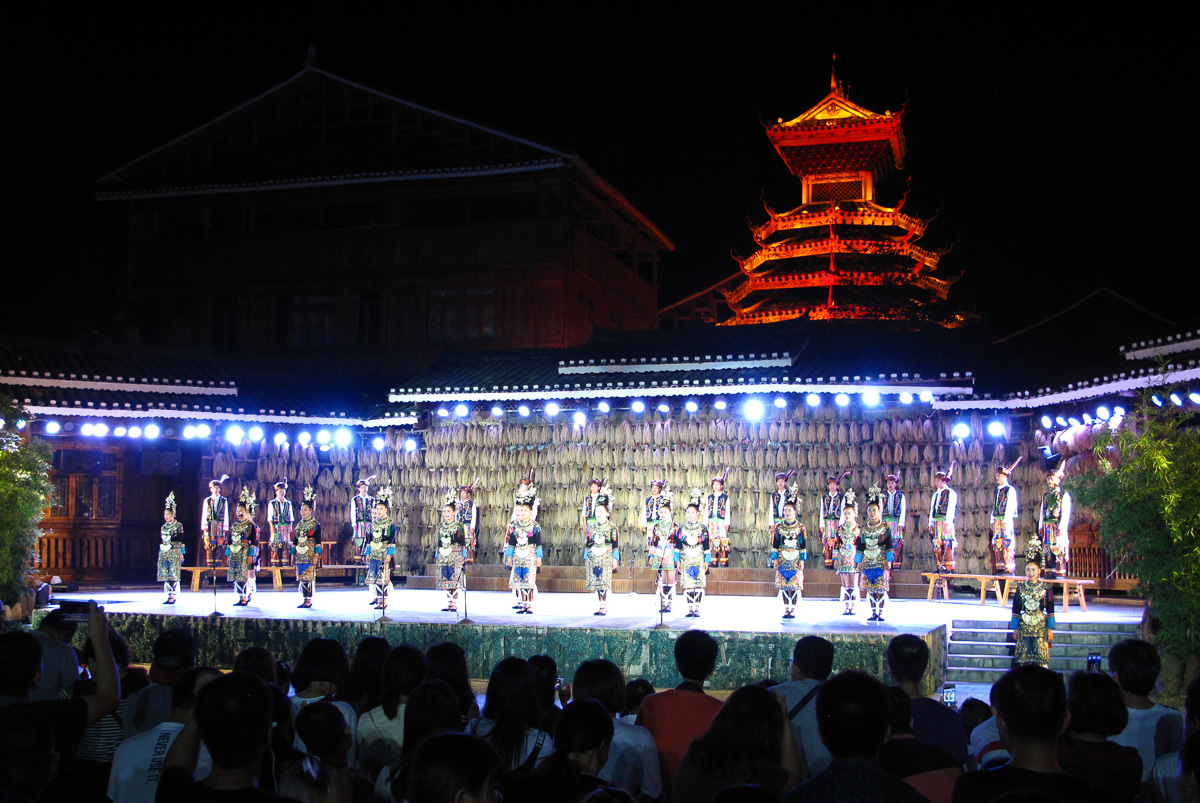 A Dong minority performance