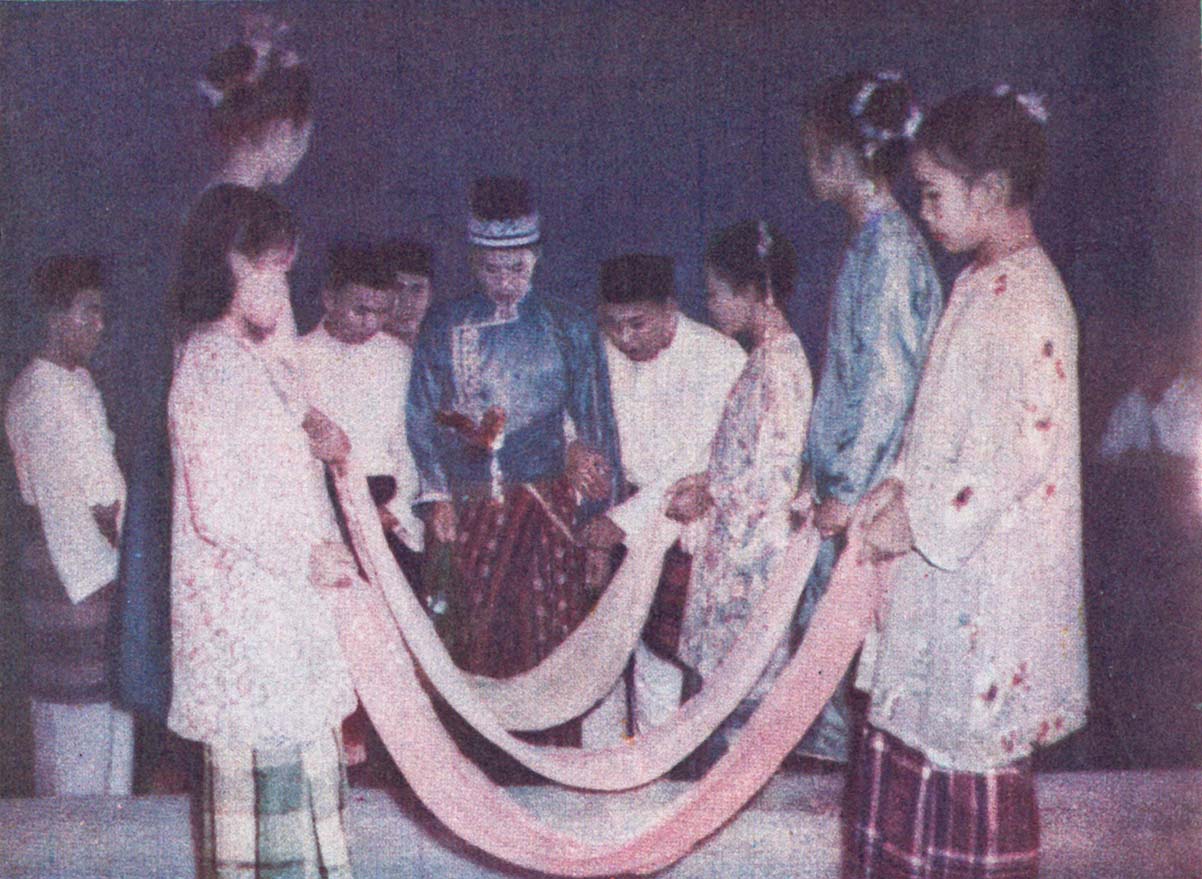 Ceremony at an Acehnese wedding