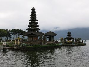 The lakeside temple of Ulun Danu Bratan, an icon of Bali