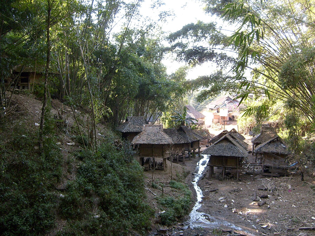Sheds in the Blang village of Zhanglang