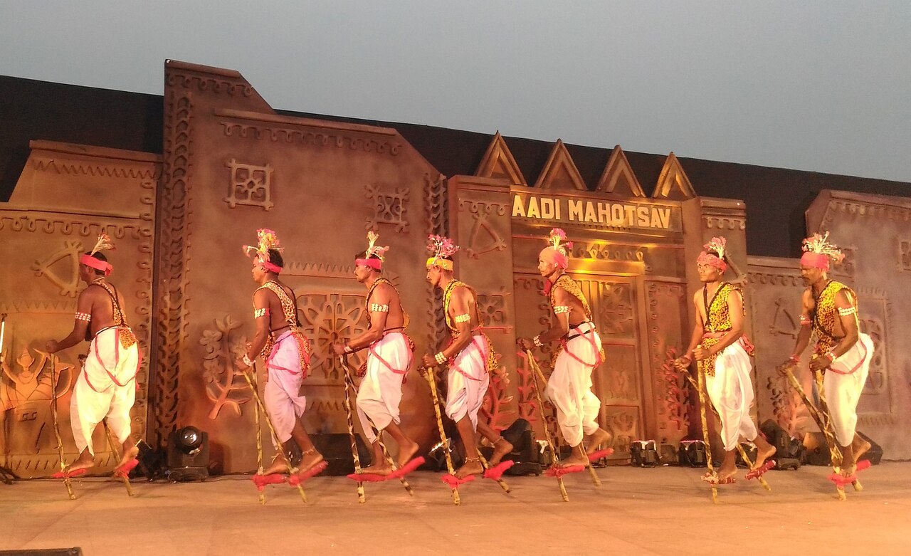 The Gendi stilt dance of Chhattisgarh