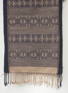 Woven textiles from the Chin State