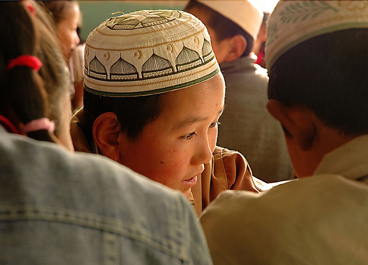 A Dongxiang student