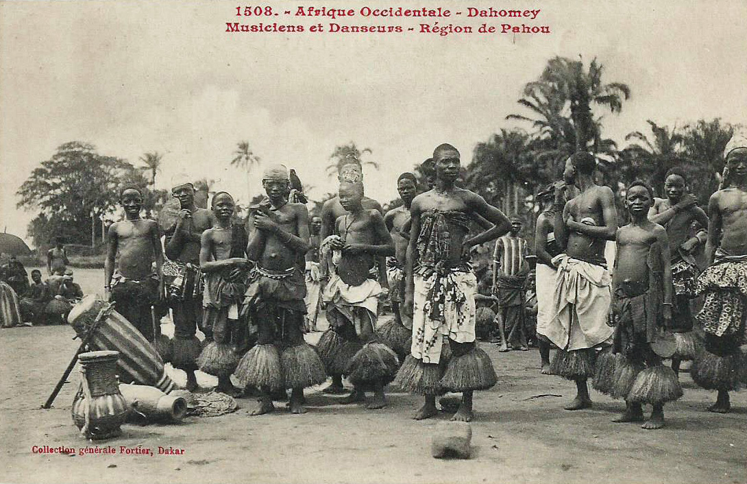 Musicians and dancers of Benin