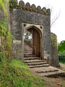 A fort of the old Gondwana kingdoms of central India