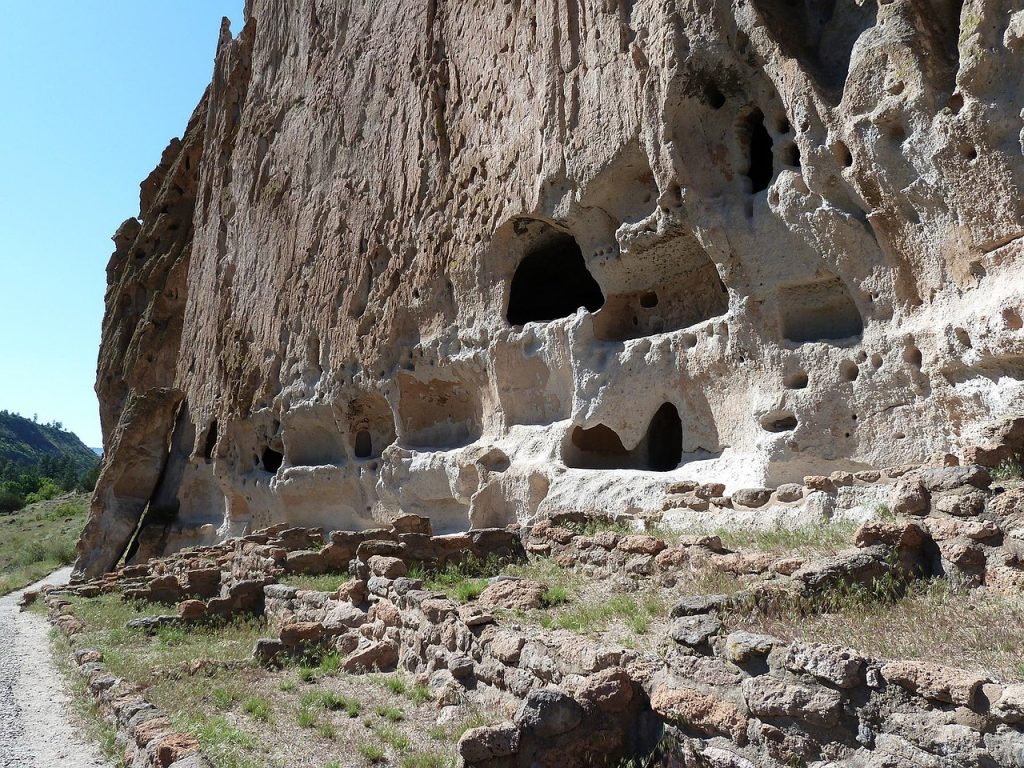 Cliff Dwelling photo and picture