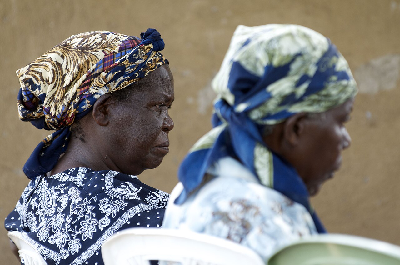 A rural community in western Kenya, where clan and neighbourhood bind Luhya life.