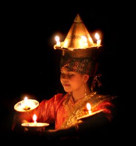 The tari piring, the plate dance of the Minangkabau