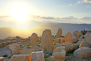 A giant carved head of a god at the summit of Mount Nemrut.