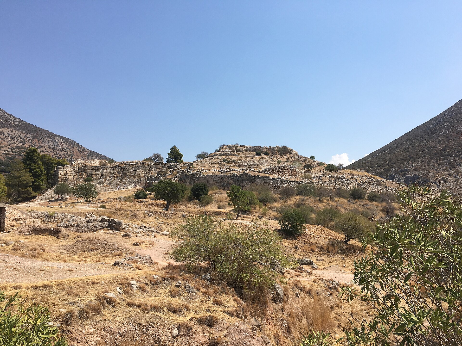 The massive cyclopean walls that fortified the citadel of Mycenae.