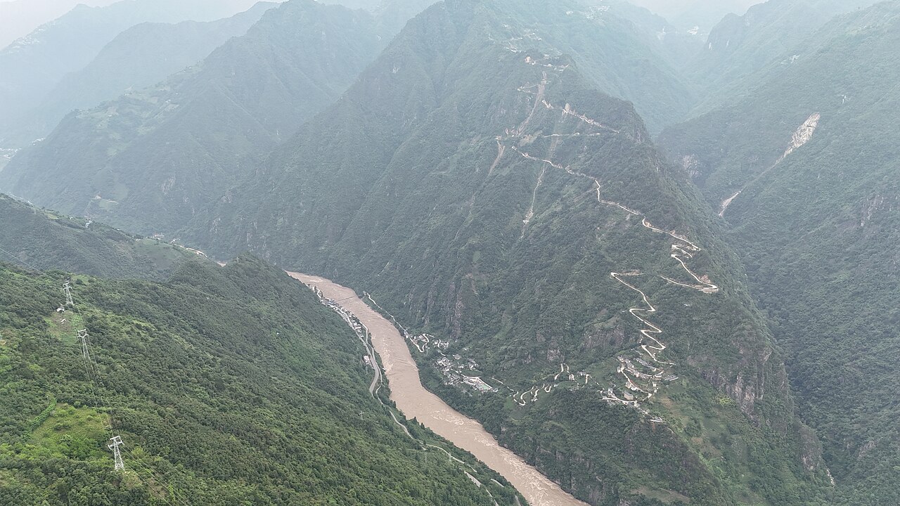 The Nu river valley at Fugong