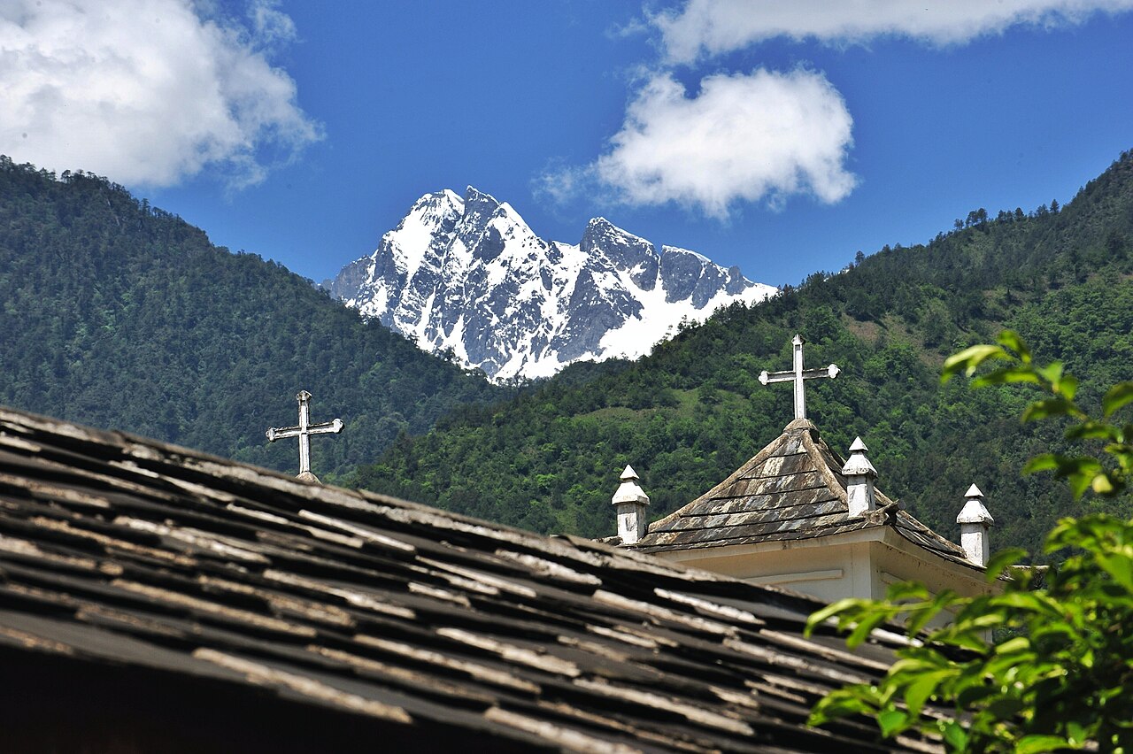 The Chongding church at Bingzhongluo