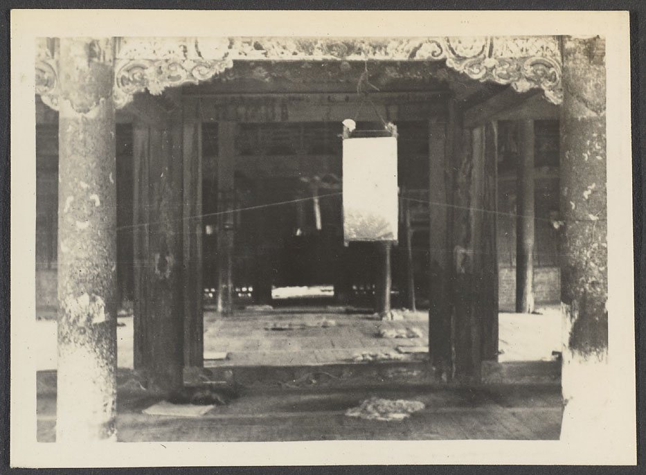 The prayer hall of a Salar mosque in Xunhua
