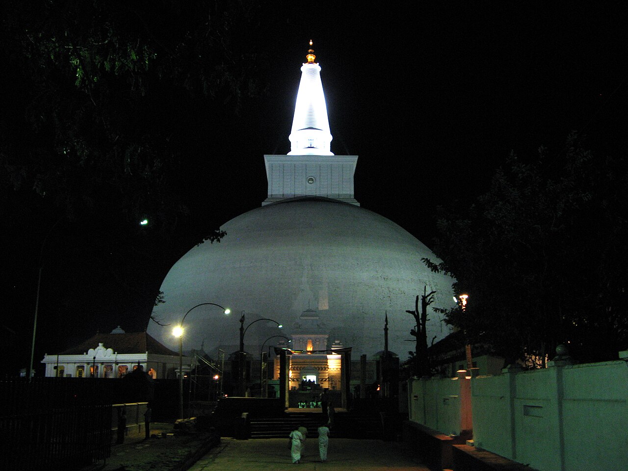 The great Ruwanwelisaya stupa at Anuradhapura, cradle of the Sinhalese