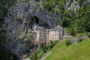 Predjama Castle