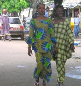 Women of Conakry; the Susu language is the lingua franca of the Guinean coast.