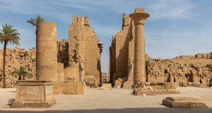 The Great Hypostyle Hall of Karnak, its 134 giant columns raised at ancient Thebes.