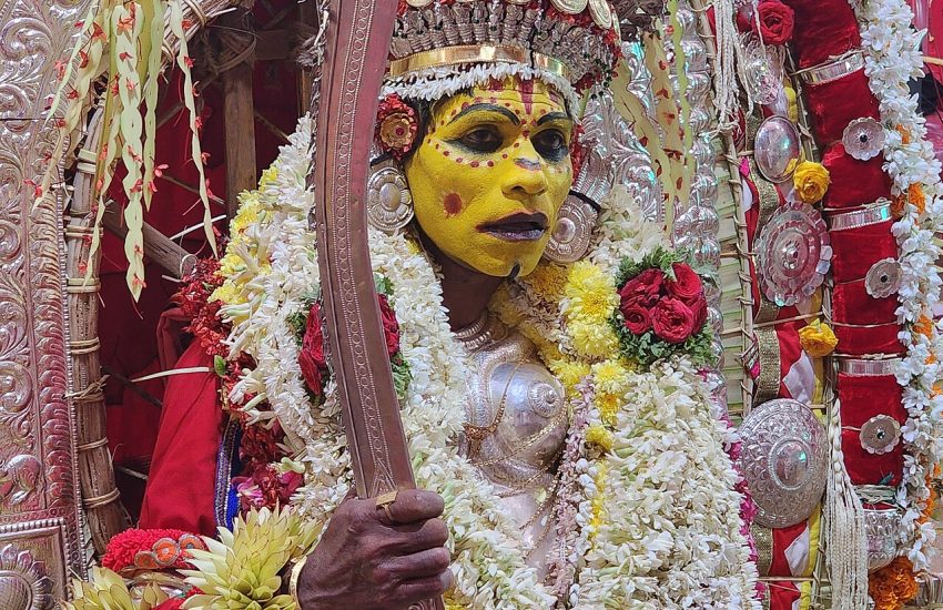 A Panjurli daiva kola, the spirit-possession ritual of the Tulu people