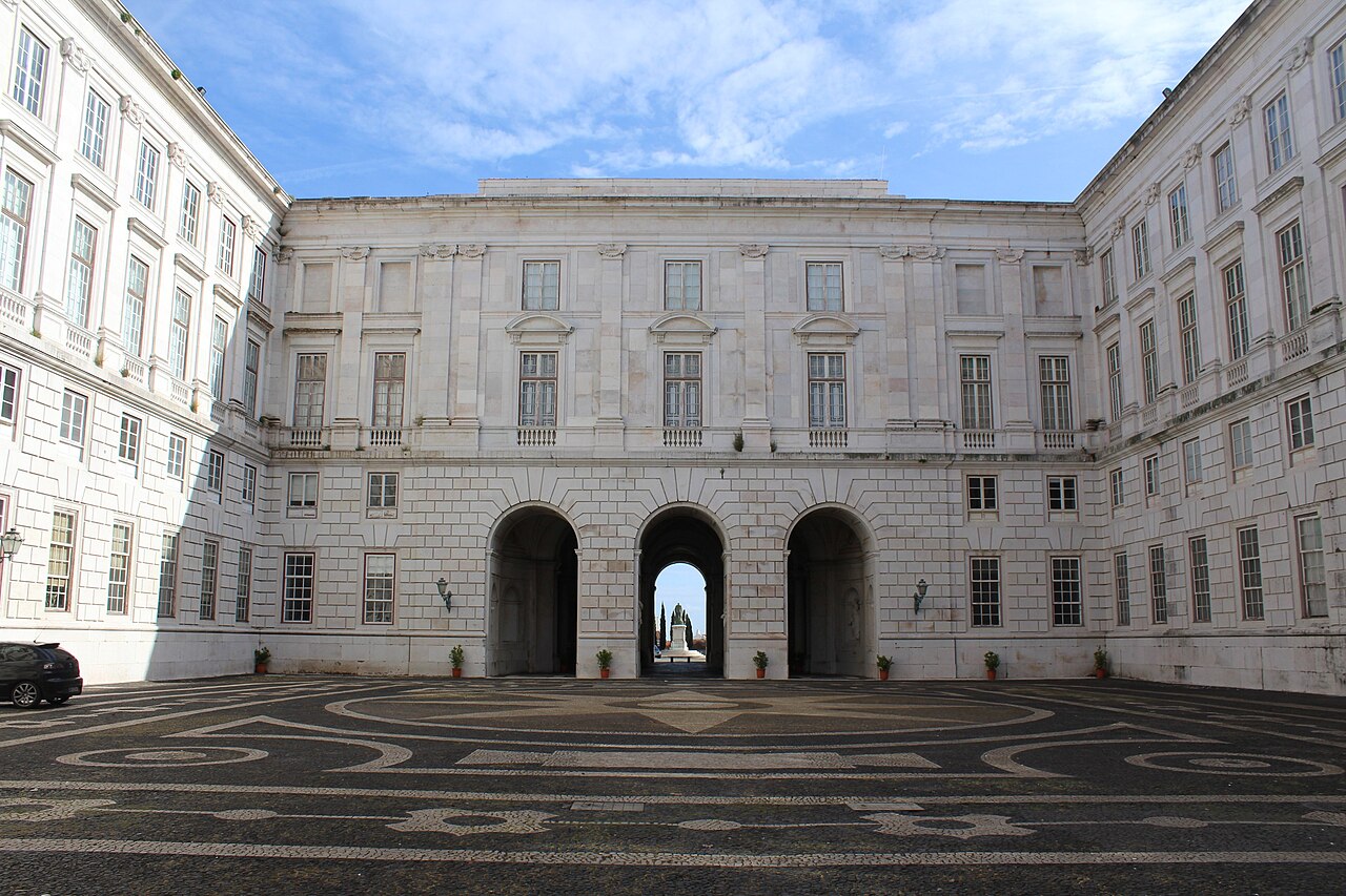 The palace's inner courtyard.