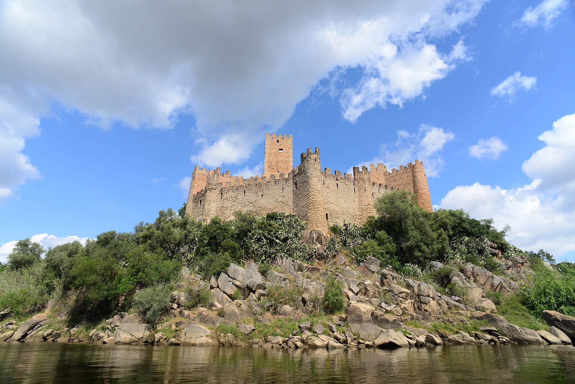 In the age of Romanticism, the ruined castle was rediscovered and restored.