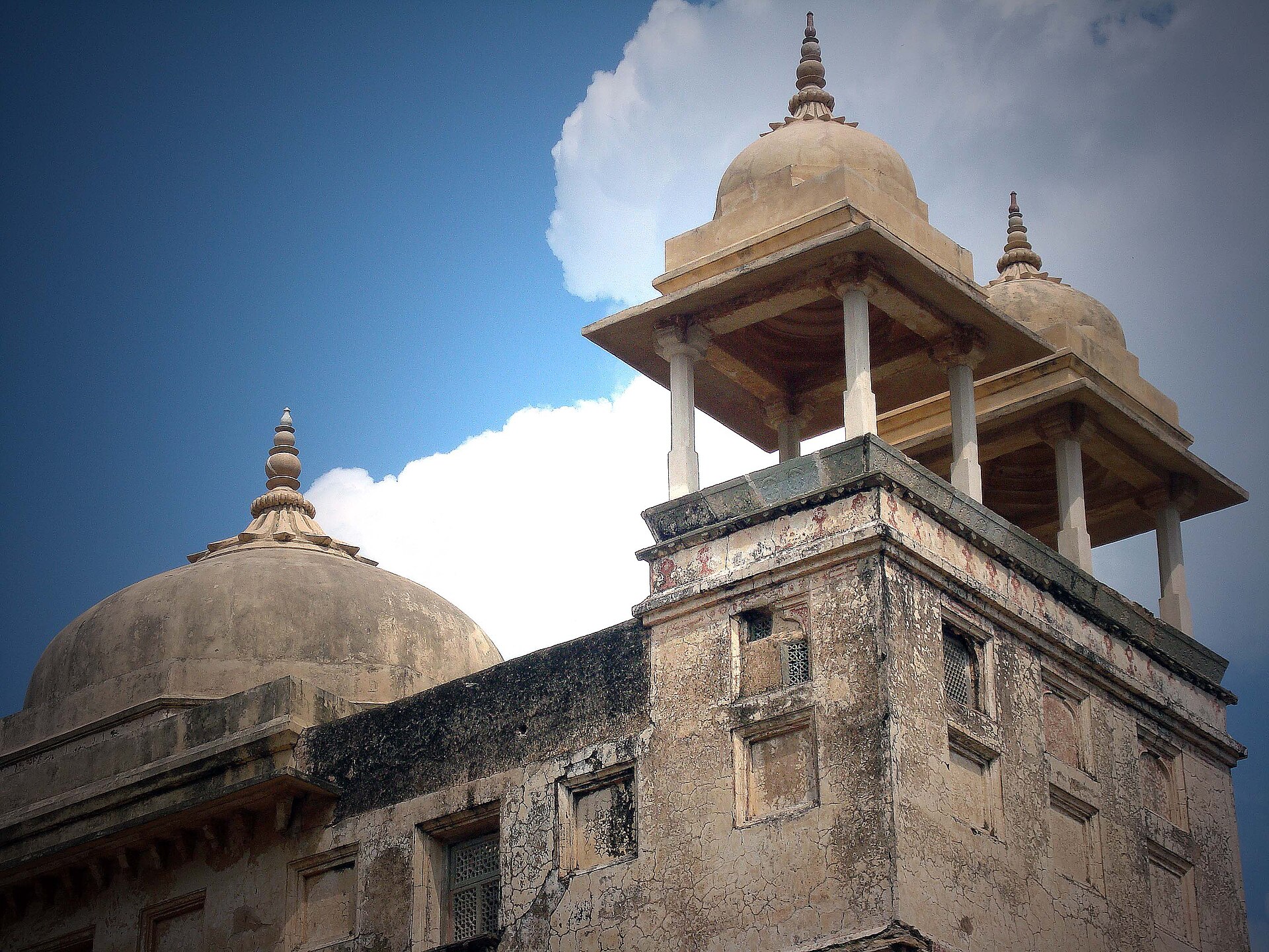 The Diwan-i-Aam, with its rows of columns, was where the ruler heard the petitions of his people.