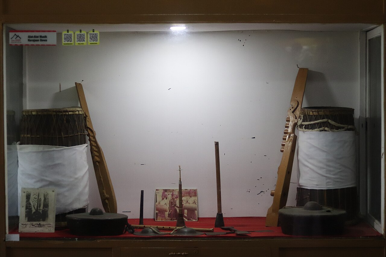 Traditional musical instruments of the Gowa court