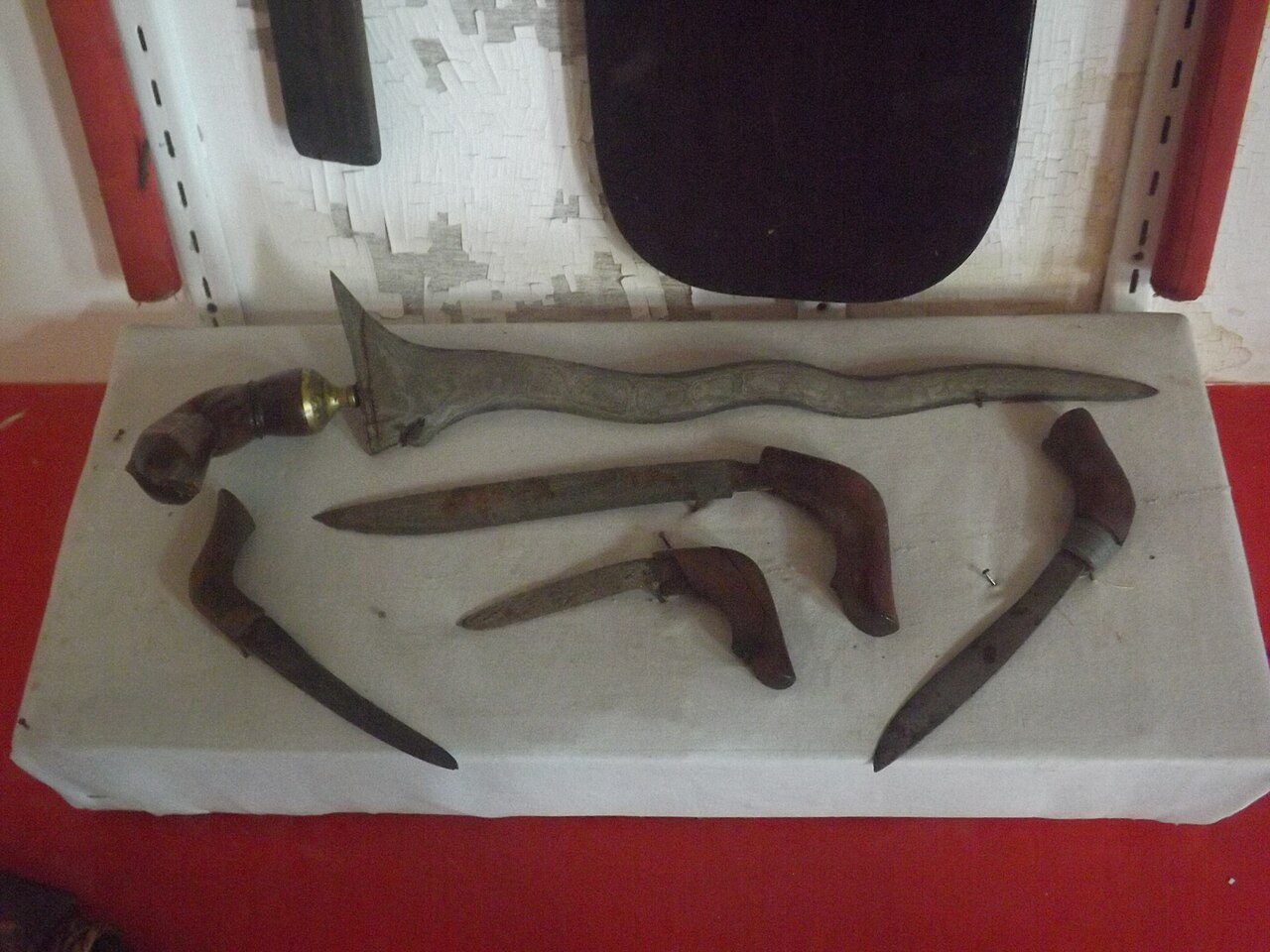 The keris daggers of the Gowa kingdom