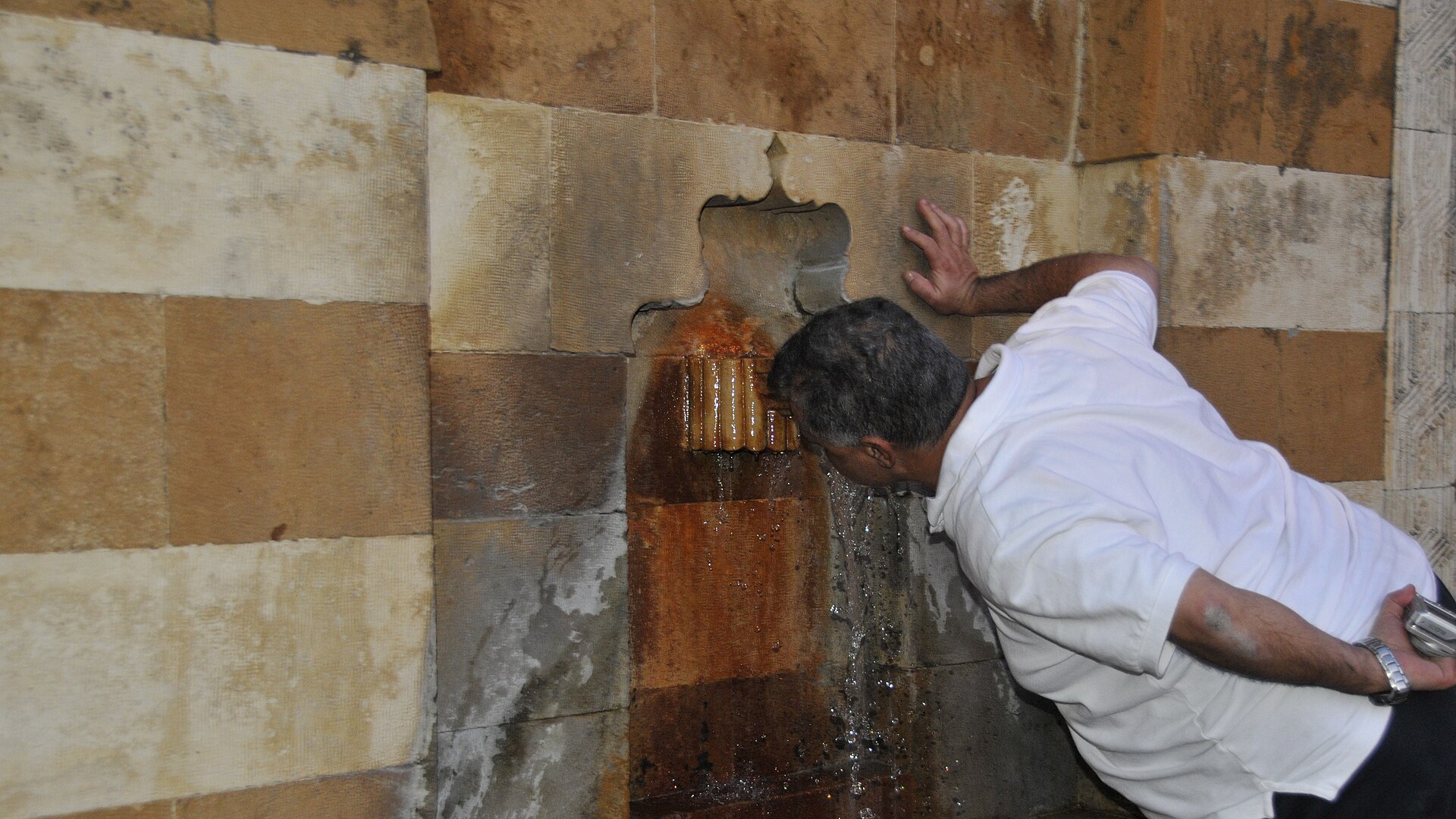 A fountain of Beiteddine Palace