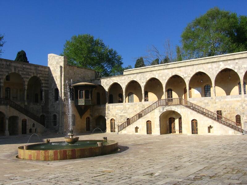 An inner courtyard of the palace.